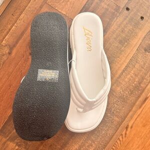 Womens Pinch Toe Platform Flip Flops Elegant PU Leather Slip Wedges platform